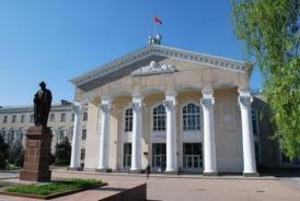 В образовательных учреждениях Кыргызстана предлагают ввести попечительские советы