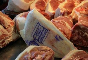 Омурбек Бабанов: «На муниципальных ярмарках следует продавать больше мясной продукции»