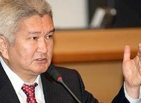 Феликс Кулов: «Судьбу всей страны решают несколько депутатов»