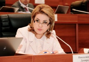 Дамира Ниязалиева: «Женщины в политике Кыргызстана занимают скромное место»