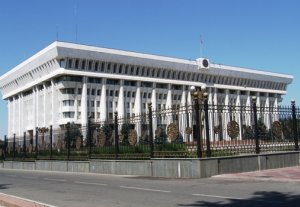 Кубанычбек Апасов потребовал отставки действующего правительства