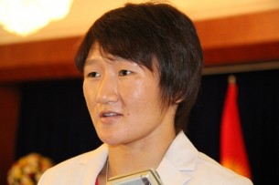 Айсулуу Тыныбекова стала шестикратно чемпионкой Азии по борьбе