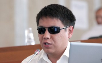 Дастан Бекешев сообщает о том, что завтра Верховный суд может отменить решение ЦИК по итогам выборов Дастан Бекешев сообщает о том, что завтра Верховный суд может отменить решение ЦИК по итогам выборов