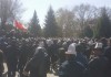 Митингующие в Аксы разошлись, но обещали вернуться