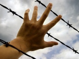 «Цифровое рабство»: Кыргызстанку эвакуировали из Мьянмы, где её незаконно удерживали в военном лагере