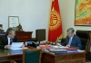 Президент Атамбаев принял министра финансов Касымалиева