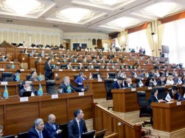 Депутаты уверены: нужен альтернативный кандидат на пост премьер-министра