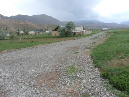 В Казахстане планируют отказаться от асфальтовых дорог между сёлами