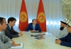 Алмазбек Атамбаев считает недопустимым нарушение конституционного принципа светского характера государства