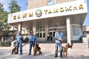 Таможенники выявили нарушения на свыше 12 млн сомов
