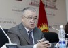 Текебаев: Предлагаемые поправки в Конституцию лишат возможности контролировать премьер-министра