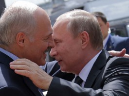 Лукашенко назвал Путина «волкодавом» в политике