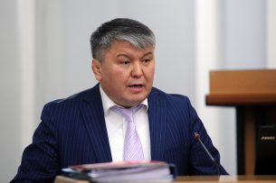 Арзыбек Кожошев назначен министром по энергетике и инфраструктуре ЕЭК