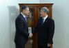Алмазбек Атамбаев и Тигран Саркисян обсудили деятельность Евразийской экономической комиссии