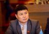 Депутат ЖК обвинил первого замдиректора «Кыргыз темир жолу» в двойном гражданстве