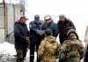 На Иссык-Куле оставшихся под завалами шахты мужчин ищут водолазы