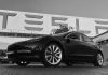 Илон Маск стал первым обладателем нового электромобиля Tesla Model 3