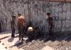 Солдат используют в качестве бесплатной рабочей силы при реконструкции подземных переходов
