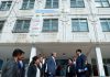 Алмазбек Атамбаев поручил приступить к ремонту школы в Токмоке как можно скорее