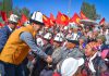 Жители Ат-Баши поддержали Омурбека Бабанова