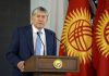 Интеллигенция обратилась к Атамбаеву с просьбой провести честные выборы и отказаться от агитации за кандидата от власти