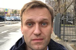 Amnesty International планирует вернуть Алексею Навальному статус узника совести