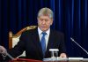 Президент Кыргызстана не выполняет свои обязанности – Алмазбек Атамбаев