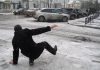 Как обезопасить себя на дорогах и тротуаре? Несколько правил от специалистов