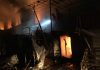 Пожар на Ошском рынке: Сгорело 700 квадратных метров (фото)