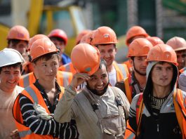 Узбекистан будет выдавать трудовым мигрантам льготные кредиты и квартиры