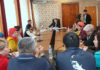 Реализаторов, пострадавших от пожара на Ошском рынке, пригласили на пленарное заседание ЖК
