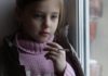 Почему дети курят: В Кыргызстане дешевле покурить, чем позавтракать в школе