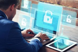 Google объявила войну SMS-мафии — и судится с китайской группировкой, которая обокрала миллион человек в 120 странах