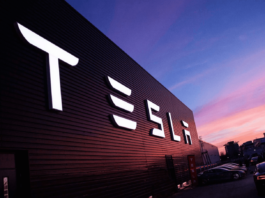 Акции Tesla резко подскочили после соглашения с китайским поисковиком Baidu