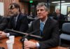 Бывшего вице-президента Аргентины приговорили к тюрьме за коррупцию