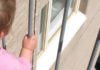 Кыргызстанка оставила 6-летнюю дочь одну в квартире Санкт-Петербурга. Девочку передадут в приют