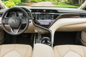 «Автостат»: В 2025-м каждая вторая ввезенная в Россию Toyota ехала из Кыргызстана «Автостат»: В 2025-м каждая вторая ввезенная в Россию Toyota ехала из Кыргызстана