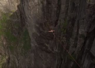 Норвежский спортсмен прошёл по канату на высоте одного километра