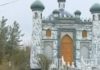 В Таджикистане демонтируют незаконно построенные гробницы и мавзолеи
