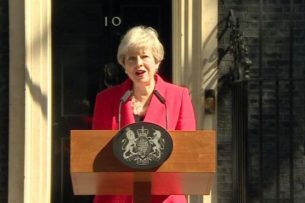 Тереза Мэй уйдет в отставку с поста премьера-министра Великобритании