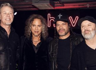 Metallica спела «Группу крови» Виктора Цоя на концерте в Лужниках