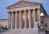 Тринадцать штатов подали в суд на администрацию Трампа