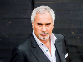 СМИ: Кыргызстан отказал певцу Валерию Меладзе в проведении концерта