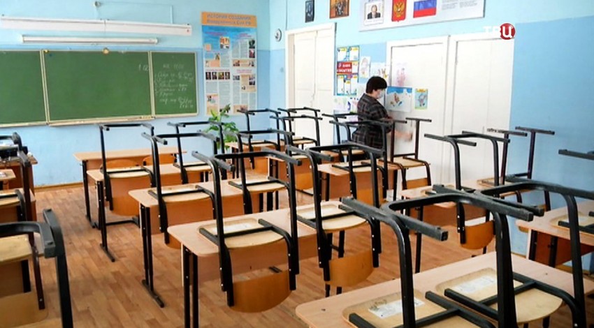 В школах Бишкека продлен онлайн обучение до 28 декабря