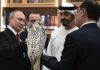 Кыргызстан поблагодарили за кречета, которого Путин подарил саудовскому королю