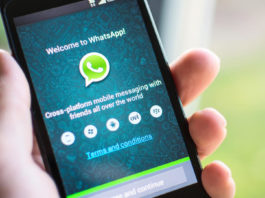 «Новогодний вирус» атаковал WhatsApp