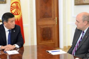 Президент «Радио Свобода»: Арест счета «Азаттыка» противоречит твердому обещанию Жээнбекова