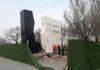 В Бишкеке идет реставрация памятника героям апрельской революции