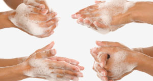 Как правильно мыть руки: объясняет доктор