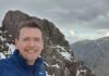 Альпинист выжил после падения со 180 метров. 53-летнему англичанину удалось обмануть смерть